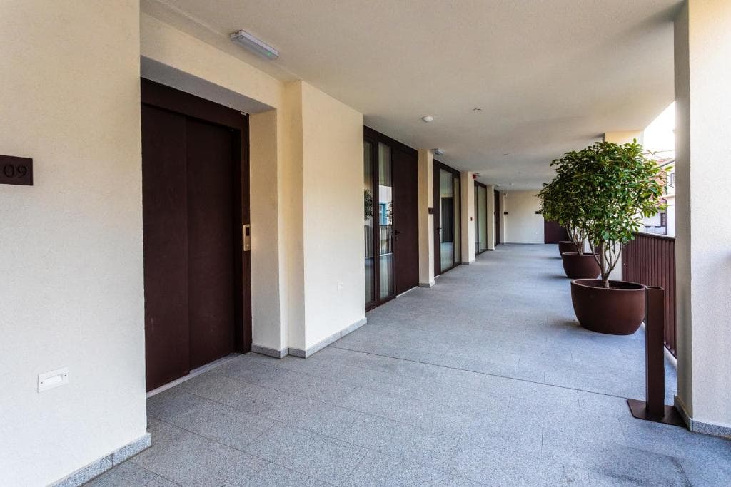 Boutique Apartment Complex Tiling